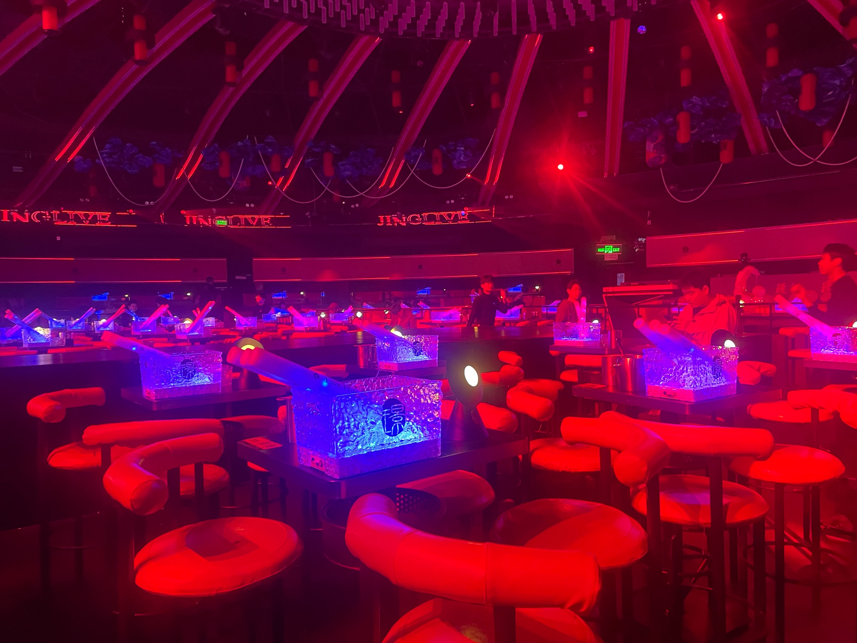 哈尔滨商务ktv全新商务ktv模式体验-道外区ktv预订